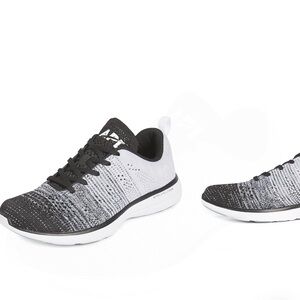 APL size 9 shoes tech loom pro running sneakers
